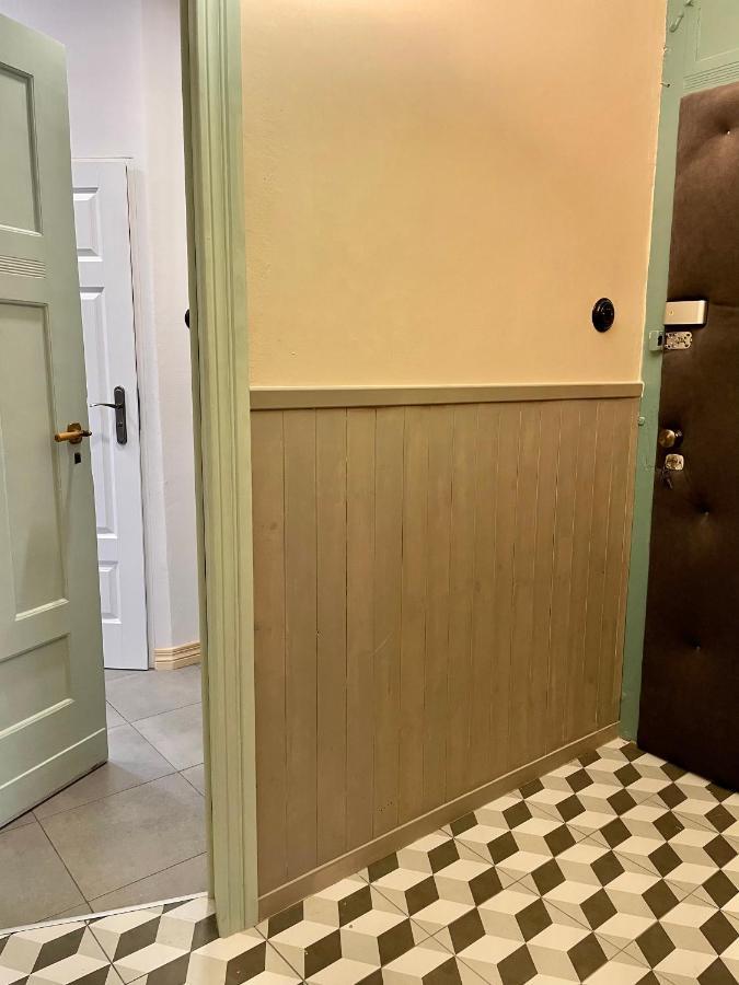 Sentymenty - Apartamenty W Kamienicy Na Mickiewicza Torun Ngoại thất bức ảnh